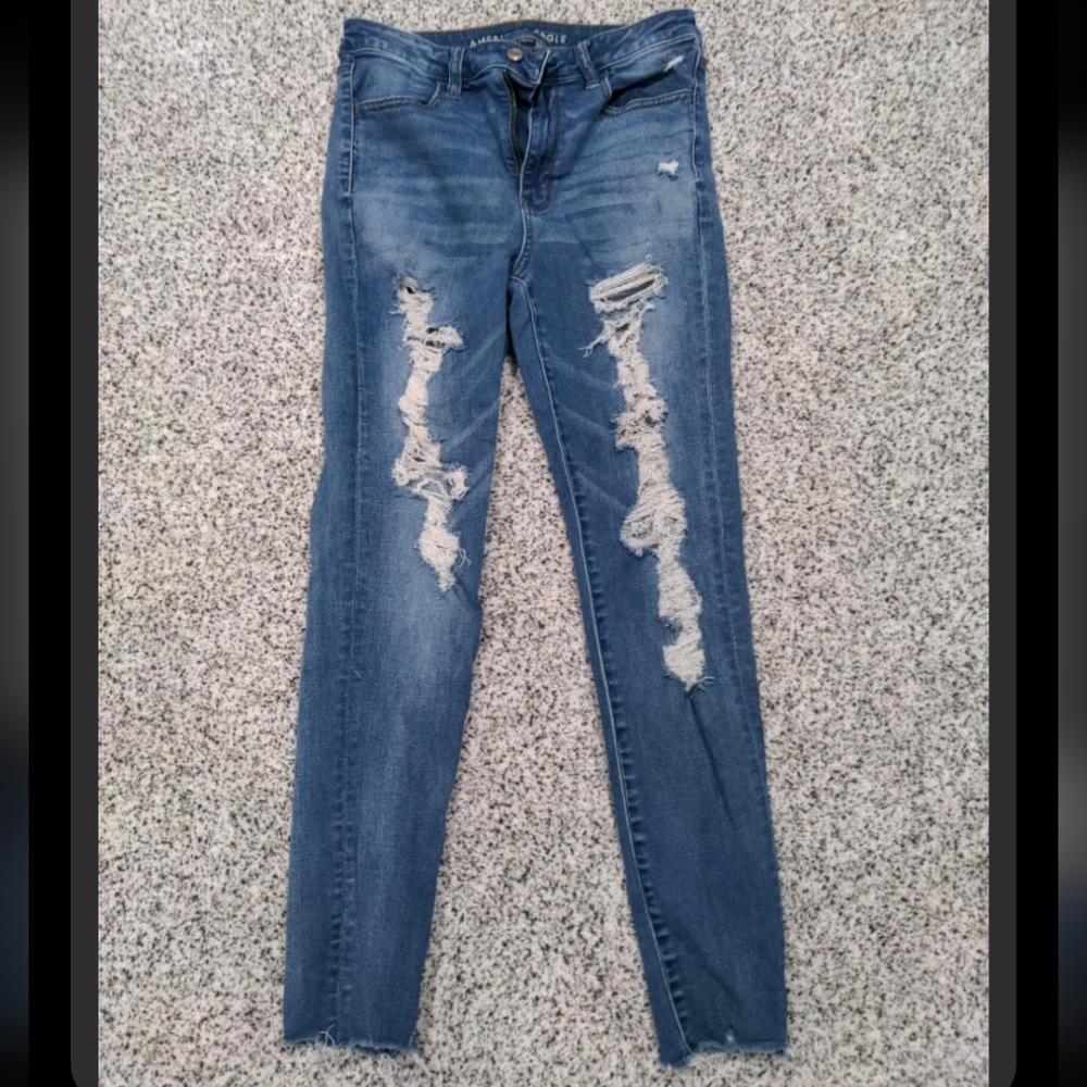 Women's Distressed Blue Jeans